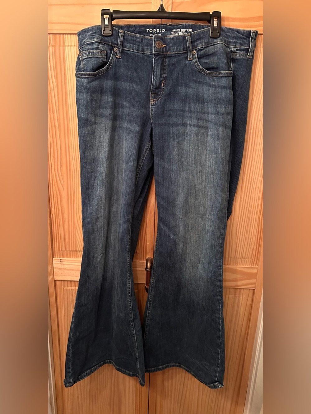 torrid Vintage Wash Low Rise Baggy Wide-Leg Flare Jeans - Dark Blue